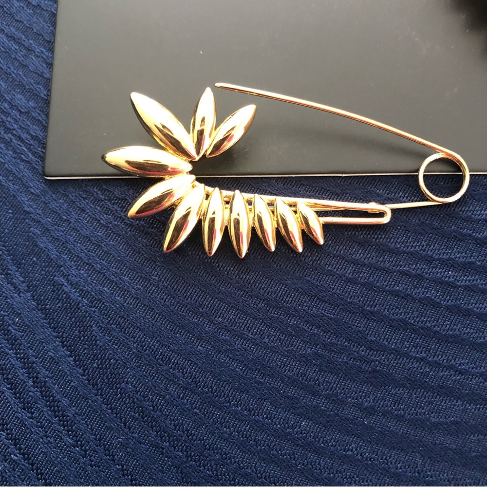 Baublebar Saftey Pin Earrings - Picture 2 of 4